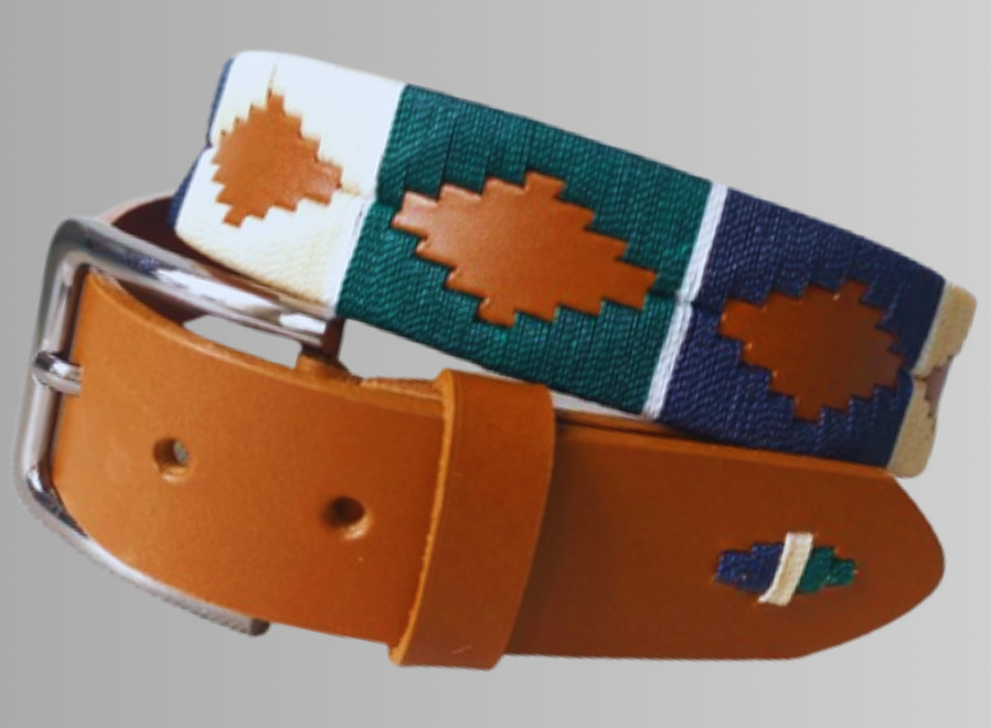 Cinturón en cuero con diseño en hilo encerado Pegasus