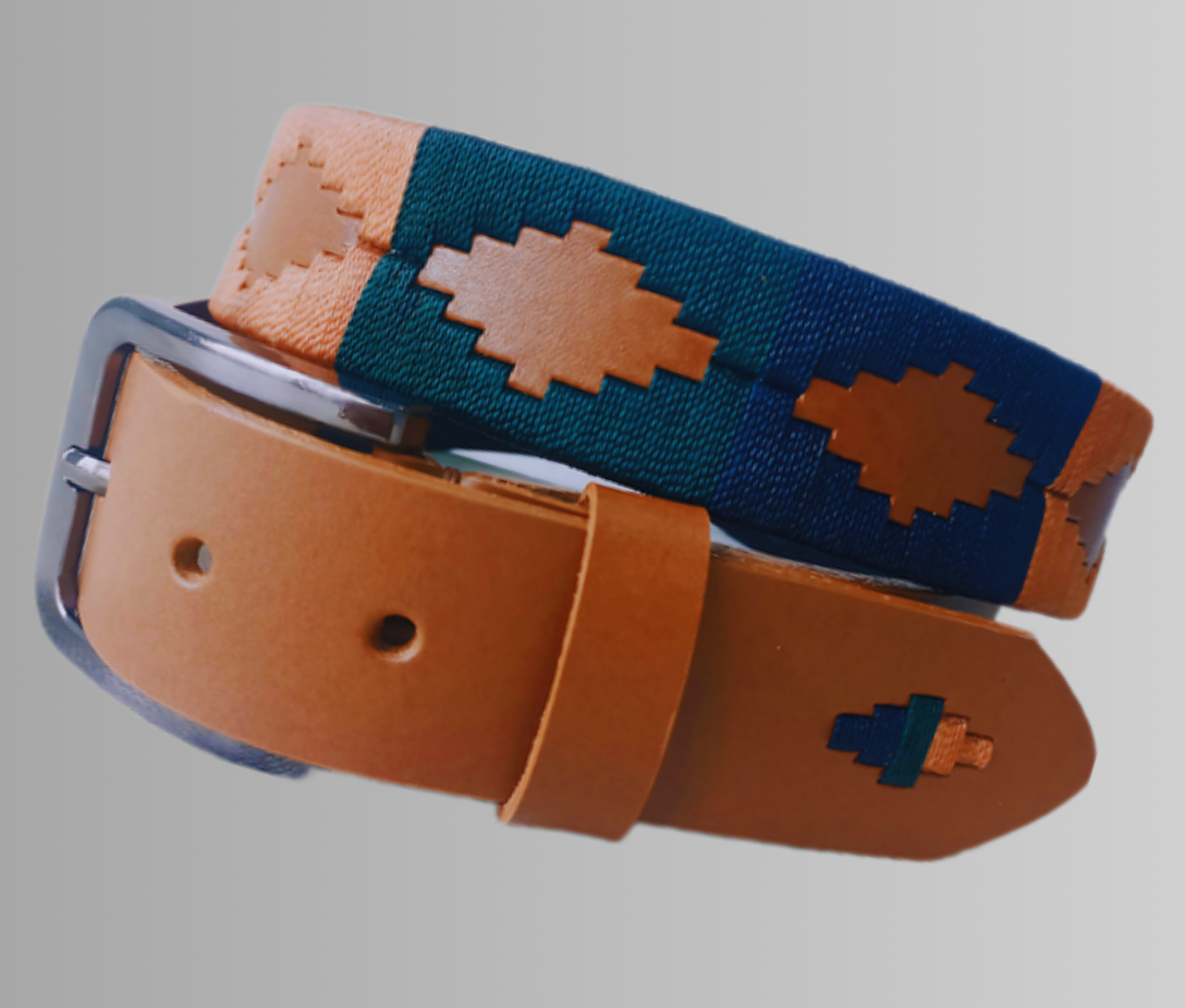 Cinturón en cuero con diseño en hilo encerado Alba