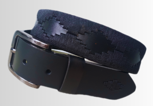 Cinturón en cuero con diseño en hilo encerado Azabache